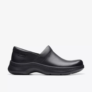 Clarks ladies 2024 black work shoes