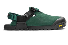 Side profile of the Bedrock Mountain Clog in Cascade Green - featuring Vibram rugged sole. 