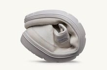 lightweight and flexible sneaker 