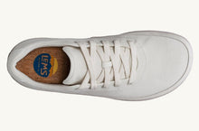 Wide toe box white sneaker 