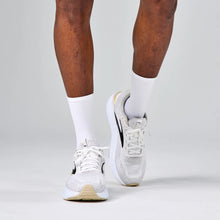 Feetures Elite Max Cushion Crew Sock - White