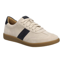 beige sneaker 