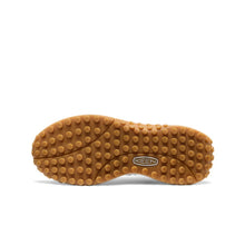 Brown gum sole of a shoe with texture