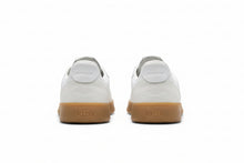 Kizik Camden Shoe - White/Gum Rubber