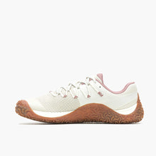Merrell Trail Glove 7 Minimal Shoe - Oyster / Gum