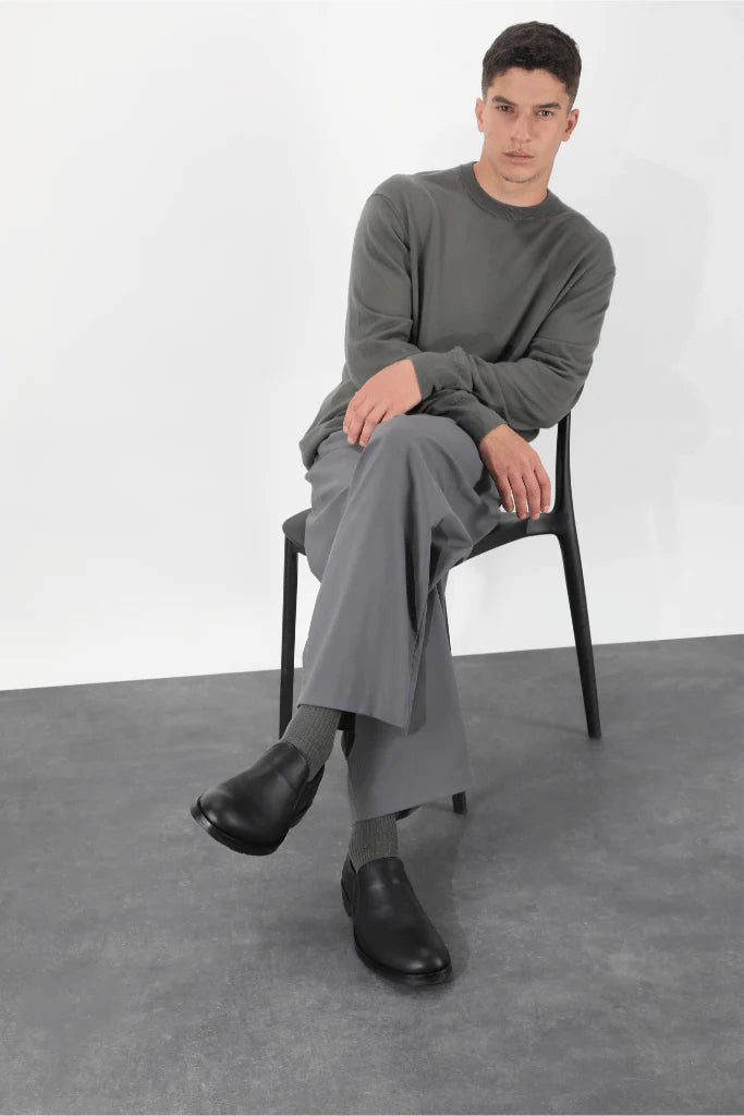 Naot Manhattan Slip On Shoe - Black | Comfortable Shoes  display picture 3