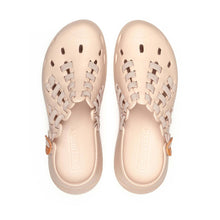 Pair of nude sandals 