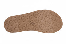 Brown sandal teva sole 