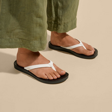 OluKai 'Uiki Sandal - Bright White/Lava Rock